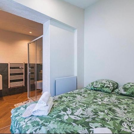 Le Cozy Reims -Escapade Raffinee Avec Spa Prive Extérieur photo