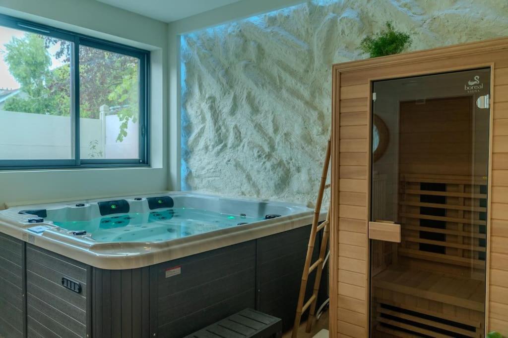 Le Cozy Reims -Escapade Raffinee Avec Spa Prive Extérieur photo